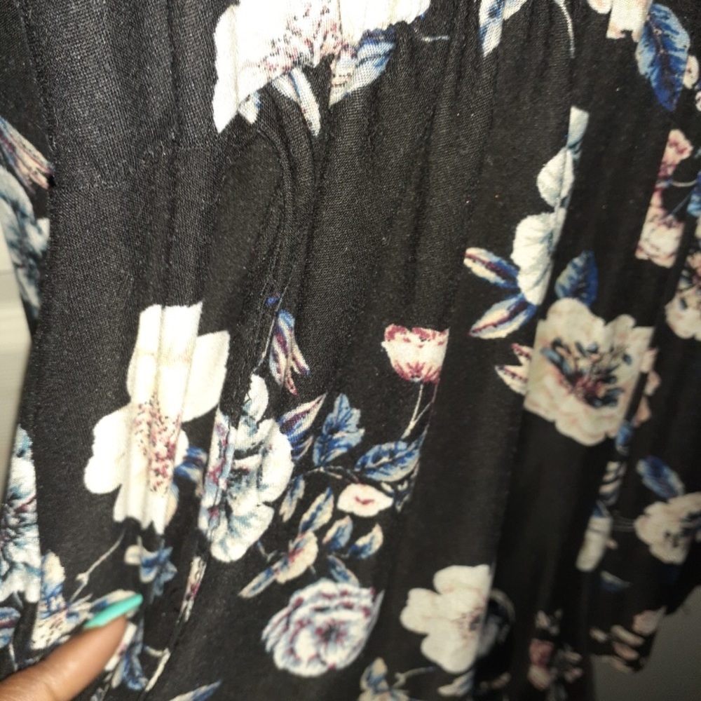 Romper - Picture 4 of 4